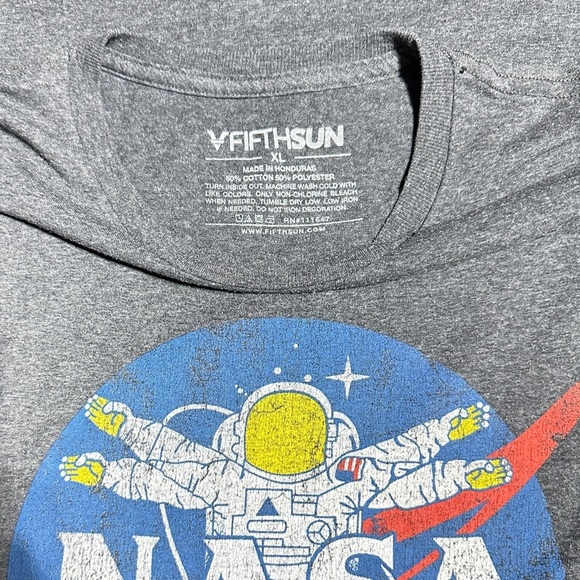 Vintage NASA Astronaut Tee Men’s/Unisex XL Fifth Sun Space Graphic T-Shirt - Picture 3 of 5